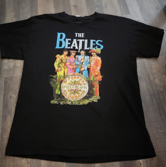The Beatles Tops - The Beatles Band Tee size large